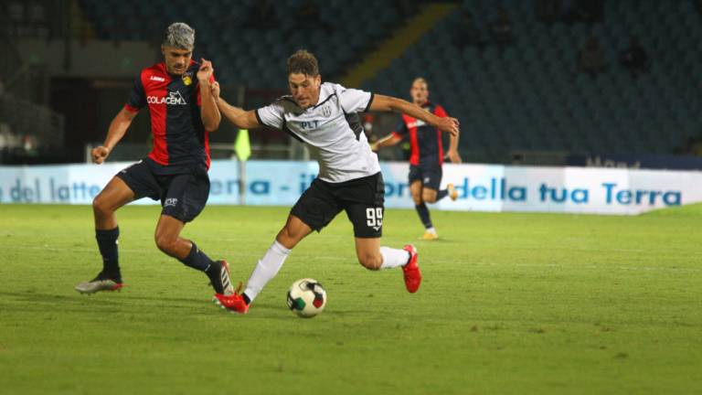 Calcio C, Cesena: Favale e Tonin in forte dubbio per il Grosseto Calcio C, Cesena: Favale e Tonin in forte dubbio per il Grosseto