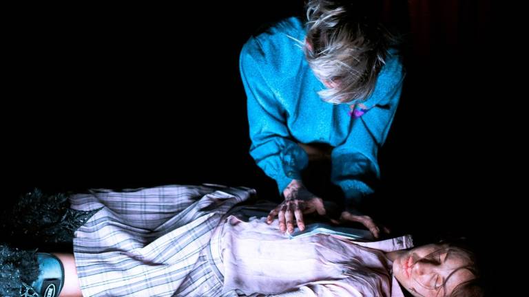 Teatro, i Motus con Tutto brucia al Galli di Rimini Teatro, i Motus con Tutto brucia al Galli di Rimini