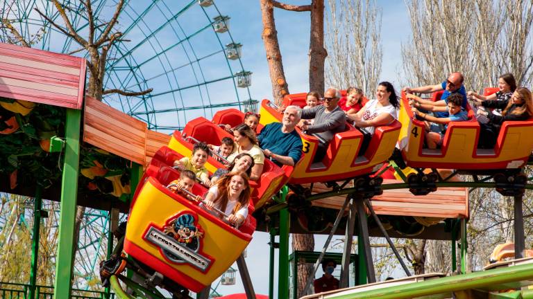 Ravenna, Mirabilandia festeggia il 33° compleanno con una festa insieme a Mtv sabato 26 luglio Ravenna, Mirabilandia festeggia il 33° compleanno con una festa insieme a Mtv sabato 26 luglio
