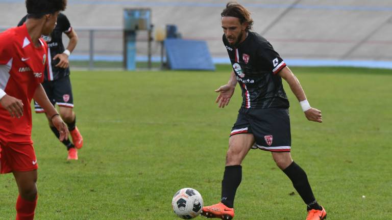 Calcio D, falsa partenza di Gadda: il Forlì scivola sul Prato (1-0) Calcio D, falsa partenza di Gadda: il Forlì scivola sul Prato (1-0)