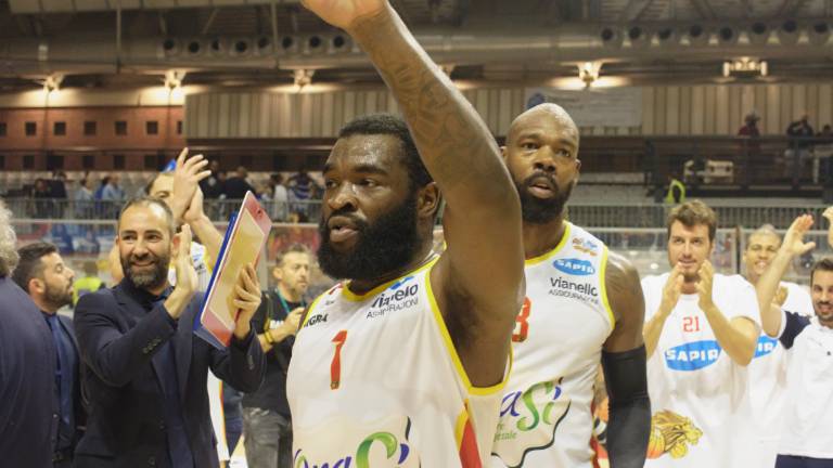 Basket A2, l'OraSì schianta Udine Basket A2, l'OraSì schianta Udine