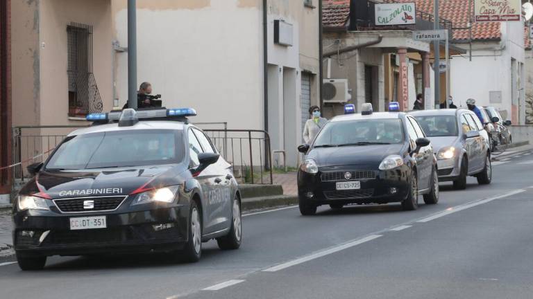 Mezzano, litiga con l'amico e gli spara con un fucile subacqueo Mezzano, litiga con l'amico e gli spara con un fucile subacqueo