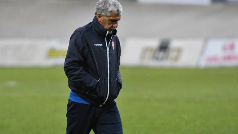 Calcio D, Gadda la crisi del Forlì: Ora pensiamo a salvarci Calcio D, Gadda la crisi del Forlì: Ora pensiamo a salvarci