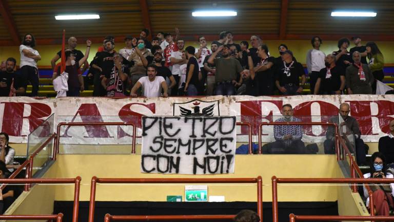 Basket A2, l'Unieuro invita al Pala Galassi chi compie gli anni in dicembre Basket A2, l'Unieuro invita al Pala Galassi chi compie gli anni in dicembre