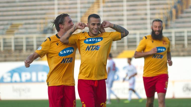 Calcio Serie C, il Ravenna vince il derby con l'Imolese Calcio Serie C, il Ravenna vince il derby con l'Imolese