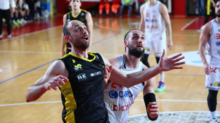 Basket B Nazionale, le quattro romagnole insieme nel girone B da 18 squadre Basket B Nazionale, le quattro romagnole insieme nel girone B da 18 squadre