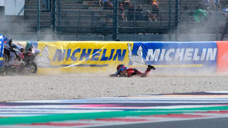 La sequenza della caduta di Marc Marquez (foto Fini) La sequenza della caduta di Marc Marquez (foto Fini)