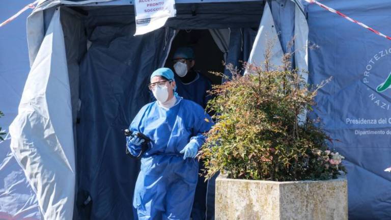Coronavirus, nel Ravennate altri 26 casi e due morti Coronavirus, nel Ravennate altri 26 casi e due morti