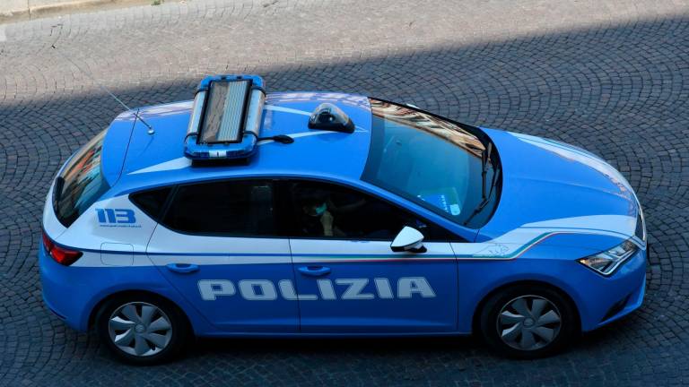 Forlì, furto in gioielleria: sparisce bracciale da 2mila euro Forlì, furto in gioielleria: sparisce bracciale da 2mila euro