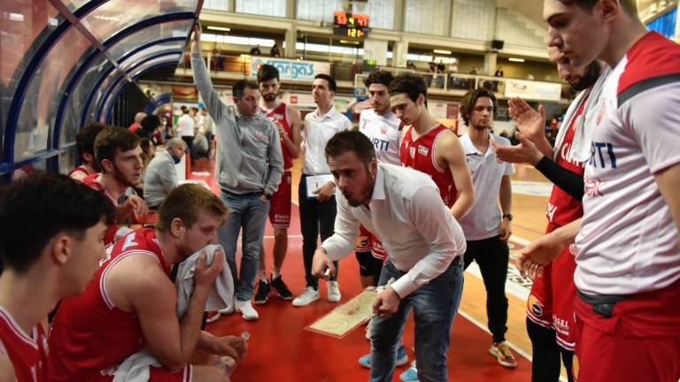 Basket B, Andrea Costa: il traguardo ora è quota 36 punti Basket B, Andrea Costa: il traguardo ora è quota 36 punti