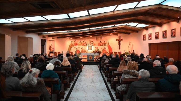 Forlì. Inaugurata la nuova chiesa a Vecchiazzano FOTO Forlì. Inaugurata la nuova chiesa a Vecchiazzano FOTO