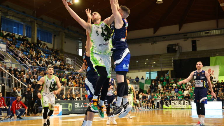 Basket B, Garelli: Blacks contratti, ma i play-off sono così - Gallery Basket B, Garelli: Blacks contratti, ma i play-off sono così - Gallery