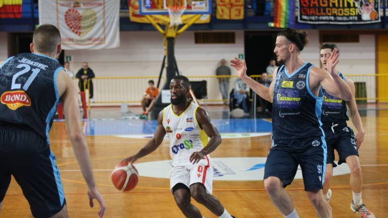 Basket A2, Ravenna perde 4 punti vitali dopo l'addio di Ferrara Basket A2, Ravenna perde 4 punti vitali dopo l'addio di Ferrara