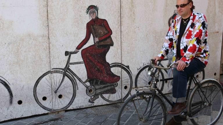 Un ravennate al Giro d'Italia Ogni tappa sulle note di Augusto Re Un ravennate al Giro d'Italia Ogni tappa sulle note di Augusto Re