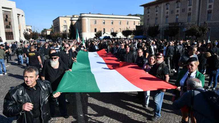 Predappio invasa dai nostalgici del Ventennio Predappio invasa dai nostalgici del Ventennio