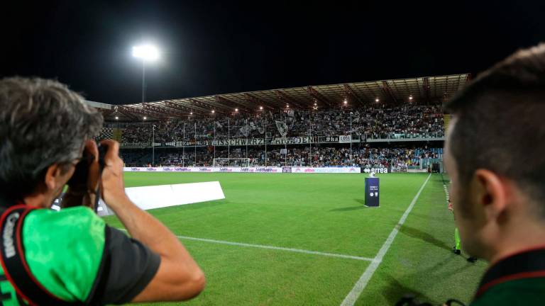 Calcio C, per Cesena-Gubbio attesi circa 9mila spettatori, c’è anche John Aiello Calcio C, per Cesena-Gubbio attesi circa 9mila spettatori, c’è anche John Aiello