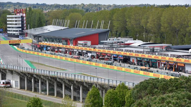 Formula 1, annullato il Gp di Imola Formula 1, annullato il Gp di Imola