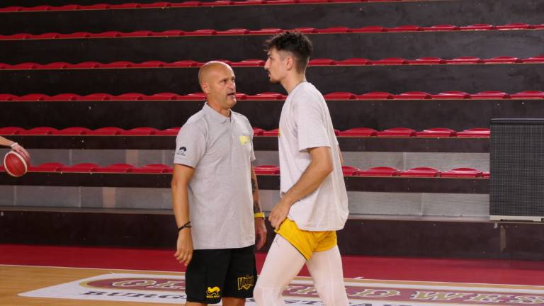 Basket B, Virtus Spes Vis Imola, test vincente a Zola Predosa (66-90) Basket B, Virtus Spes Vis Imola, test vincente a Zola Predosa (66-90)