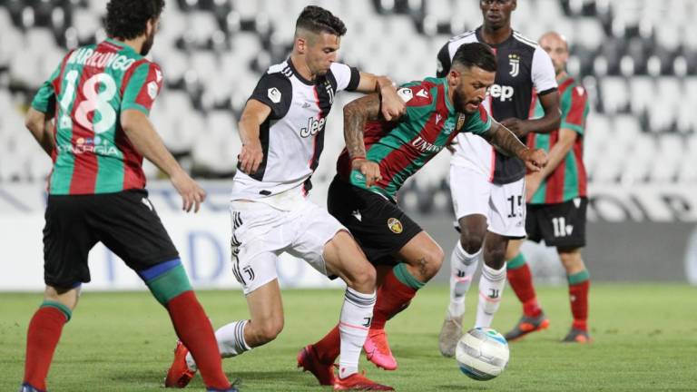 Calcio C, clamoroso: la Ternana congela di nuovo la cessione di Ferrante. Il Cesena cambierà obiettivo? Calcio C, clamoroso: la Ternana congela di nuovo la cessione di Ferrante. Il Cesena cambierà obiettivo?