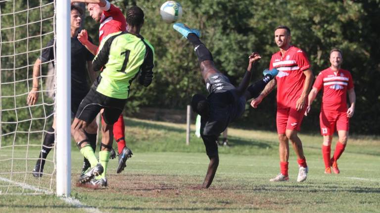 Calcio C, 11 gol del Cesena al debutto contro l'Alto Savio: tripletta per Stiven Shpendi, Bumbu segna in rovesciata Calcio C, 11 gol del Cesena al debutto contro l'Alto Savio: tripletta per Stiven Shpendi, Bumbu segna in rovesciata