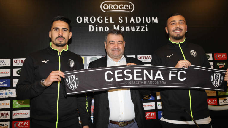 Calcio, Ardizzone e De Santis in bianconero - VIDEO Calcio, Ardizzone e De Santis in bianconero - VIDEO