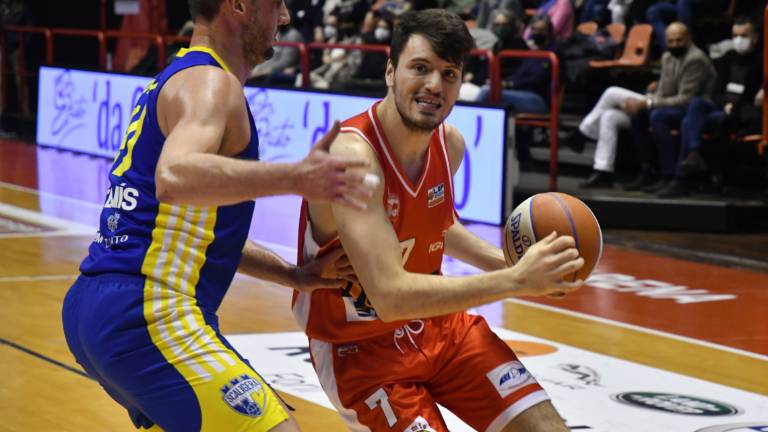 Basket A2, l'Unieuro perde Pazin per tutta la stagione Basket A2, l'Unieuro perde Pazin per tutta la stagione