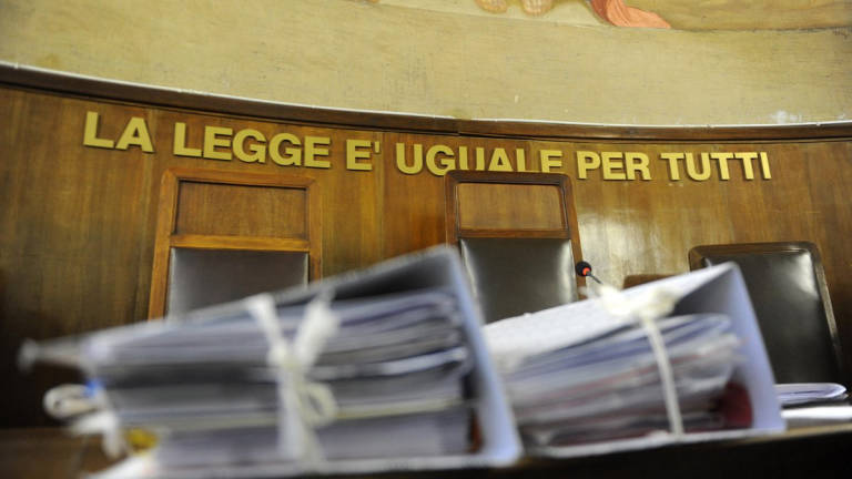 Tentò di rapire tre bambine a Forlì, chiesto il giudizio immediato Tentò di rapire tre bambine a Forlì, chiesto il giudizio immediato