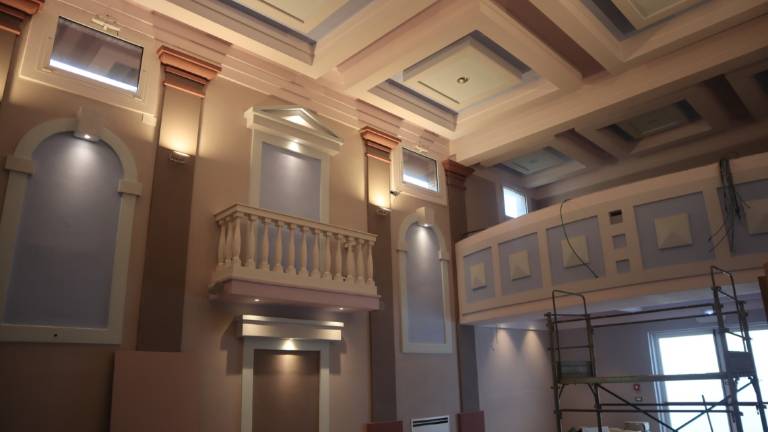 Cesena, la parrocchia di Villachiaviche ritrova il suo teatro intitolato a don Marino Budelacci Cesena, la parrocchia di Villachiaviche ritrova il suo teatro intitolato a don Marino Budelacci