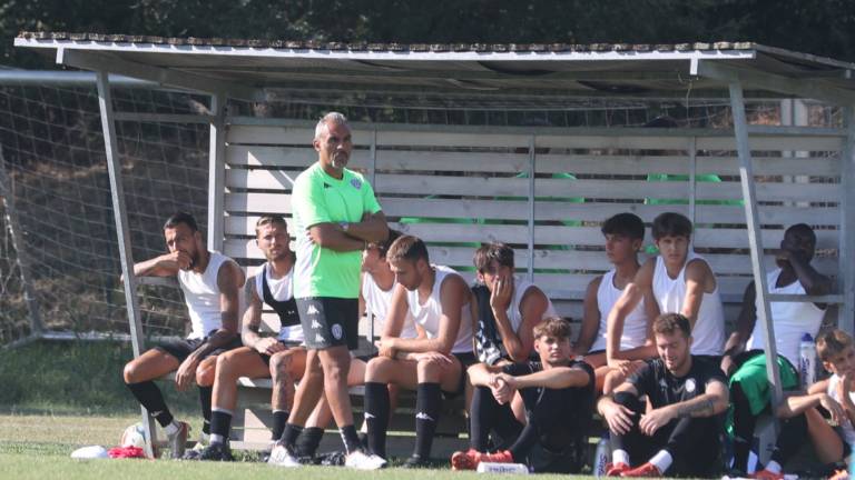 Calcio, biglietti per Forlì-Cesena di mercoledì: come acquistarli Calcio, biglietti per Forlì-Cesena di mercoledì: come acquistarli