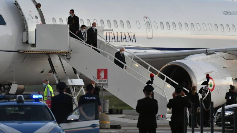 Mattarella è atterrato all'aeroporto Ridolfi di Forlì Mattarella è atterrato all'aeroporto Ridolfi di Forlì
