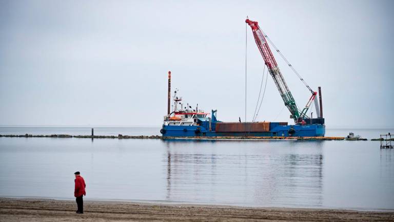 Cesenatico, il recupero del peschereccio dopo lo schianto sugli scogli VIDEO GALLERY Cesenatico, il recupero del peschereccio dopo lo schianto sugli scogli VIDEO GALLERY
