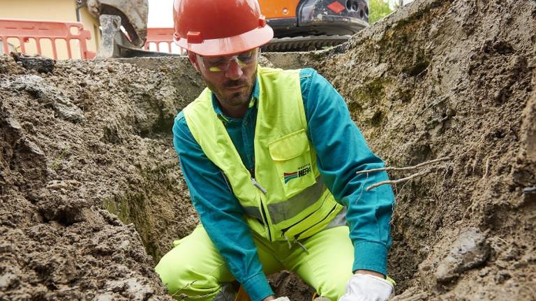 Cesena, lavori alla rete dell'acquedotto in zona Rotonda dei Mulini: acqua ridotta per gli utenti Cesena, lavori alla rete dell'acquedotto in zona Rotonda dei Mulini: acqua ridotta per gli utenti