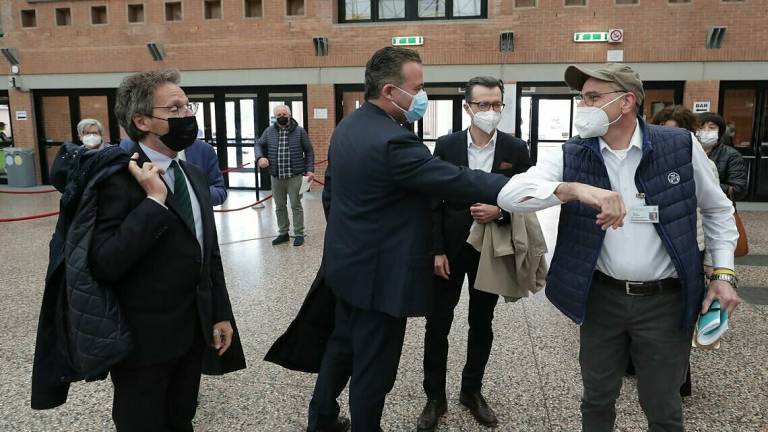 Vaccini, in Regione parte l'operazione recupero: Effetto scopa Vaccini, in Regione parte l'operazione recupero: Effetto scopa