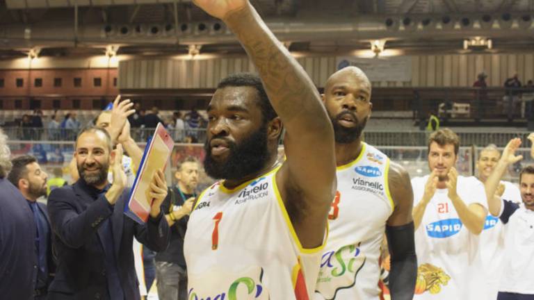 Basket, i biglietti per le final eight di Ravenna restano validi Basket, i biglietti per le final eight di Ravenna restano validi