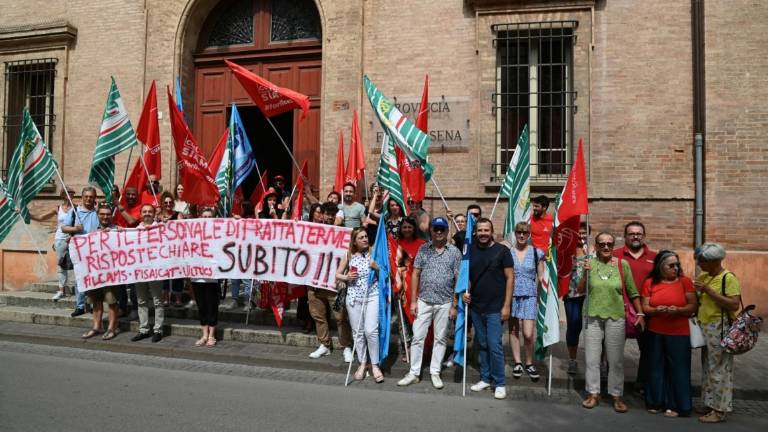 Forlì. I lavoratori delle terme di Fratta in Provincia per avere risposte sul futuro Forlì. I lavoratori delle terme di Fratta in Provincia per avere risposte sul futuro