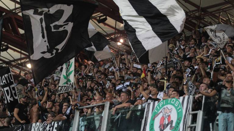 Calcio C, a Reggio Emilia i biglietti under 14 costano 17 euro: ecco la soluzione di Insieme per il Cesena Calcio C, a Reggio Emilia i biglietti under 14 costano 17 euro: ecco la soluzione di Insieme per il Cesena