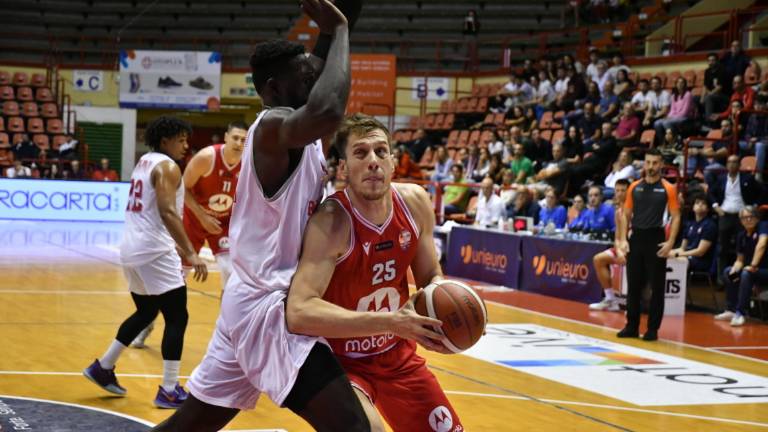 Basket A2, biglietti RivieraBanca-Unieuro: ecco i punti vendita Basket A2, biglietti RivieraBanca-Unieuro: ecco i punti vendita