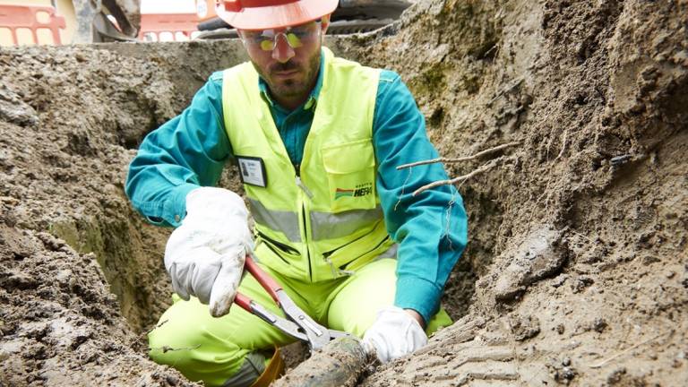 Le perdite d'acqua sono 14mila all'anno nei territori serviti da Hera: ridotto il fondo fughe del 40% Le perdite d'acqua sono 14mila all'anno nei territori serviti da Hera: ridotto il fondo fughe del 40%