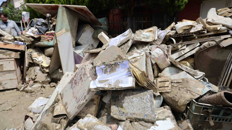 Faenza, rifiuti: 30mila tonnellate da smaltire, ecco il piano del Comune Faenza, rifiuti: 30mila tonnellate da smaltire, ecco il piano del Comune