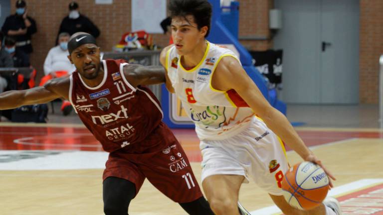 Basket A2, l'OraSì continua la sua striscia vincente con Nardò (76-67) Basket A2, l'OraSì continua la sua striscia vincente con Nardò (76-67)