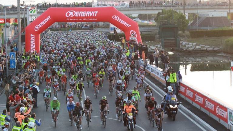 L’offerta bike dell’Emilia Romagna, con 3 tappe del Giro d’Italia, si presenta a Monaco di Baviera L’offerta bike dell’Emilia Romagna, con 3 tappe del Giro d’Italia, si presenta a Monaco di Baviera