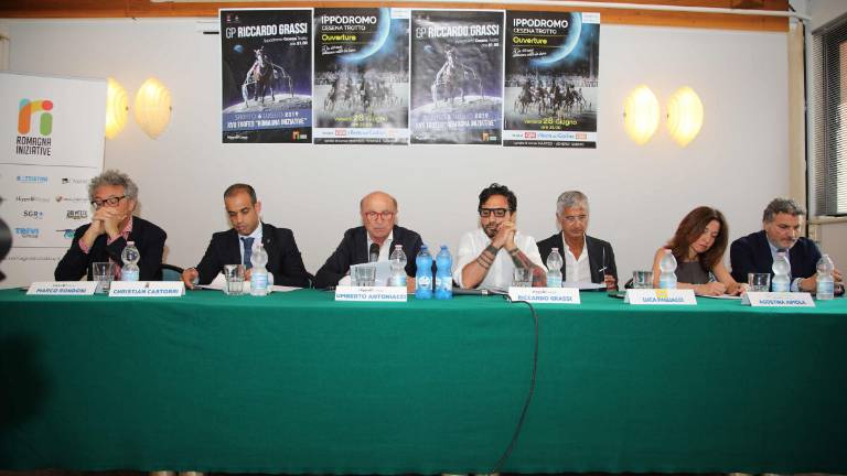 Ippica, presentata la nuova stagione dell'ippodromo di Cesena Ippica, presentata la nuova stagione dell'ippodromo di Cesena