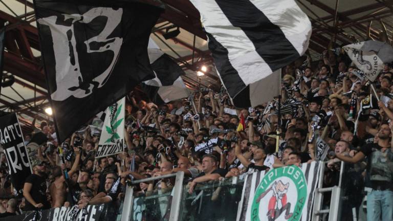 Calcio, incidenti di Italia-Ungheria: la posizione degli ultras del Cesena Calcio, incidenti di Italia-Ungheria: la posizione degli ultras del Cesena