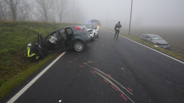 Bagnacavallo, incidente fra tre auto Bagnacavallo, incidente fra tre auto