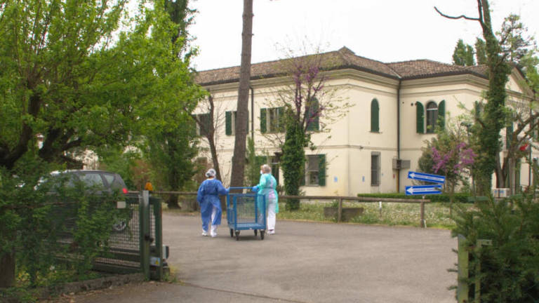 Coronavirus: nuovi contagi nelle case protette di Ravenna e Russi Coronavirus: nuovi contagi nelle case protette di Ravenna e Russi
