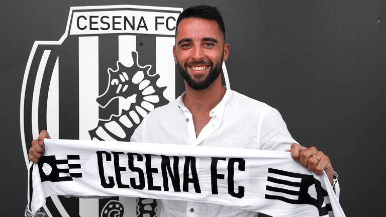 Calcio C, Cesena: ufficiale l'arrivo di Chiarello Calcio C, Cesena: ufficiale l'arrivo di Chiarello