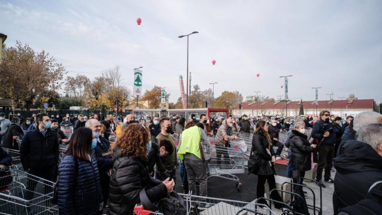 Imola, inaugurazione affollata per il nuovo Despar Imola, inaugurazione affollata per il nuovo Despar