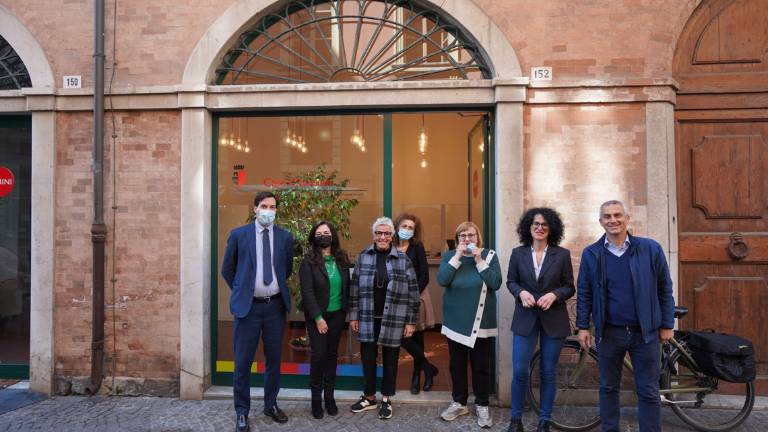 Rimini, il sindaco: Al lavoro per rafforzare i servizi demografici Rimini, il sindaco: Al lavoro per rafforzare i servizi demografici