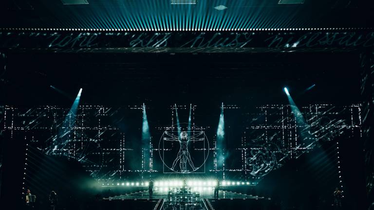 Ore 23.17 Gabry Ponte fa ballare l’Eurovision. Ora il voto per stabilire il vincitore Ore 23.17 Gabry Ponte fa ballare l’Eurovision. Ora il voto per stabilire il vincitore