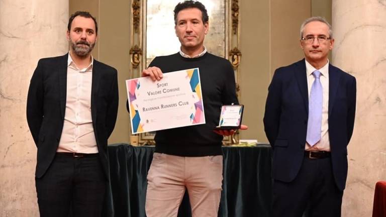 Maratona di Ravenna premiata dal Comune come migliore evento sportivo dell'anno VIDEO Maratona di Ravenna premiata dal Comune come migliore evento sportivo dell'anno VIDEO